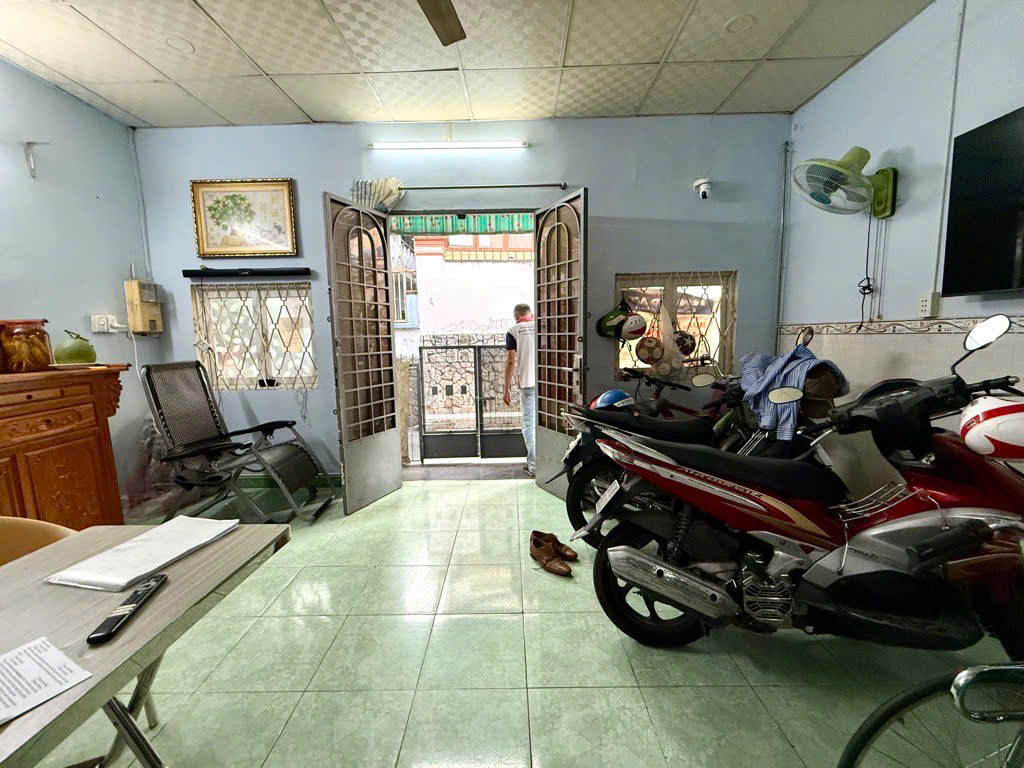 BÁN NHÀ ĐƯỜNG NGUYỄN DU TIỆN XÂY MỚI NGỘP GIẢM 300TR - Ảnh chính