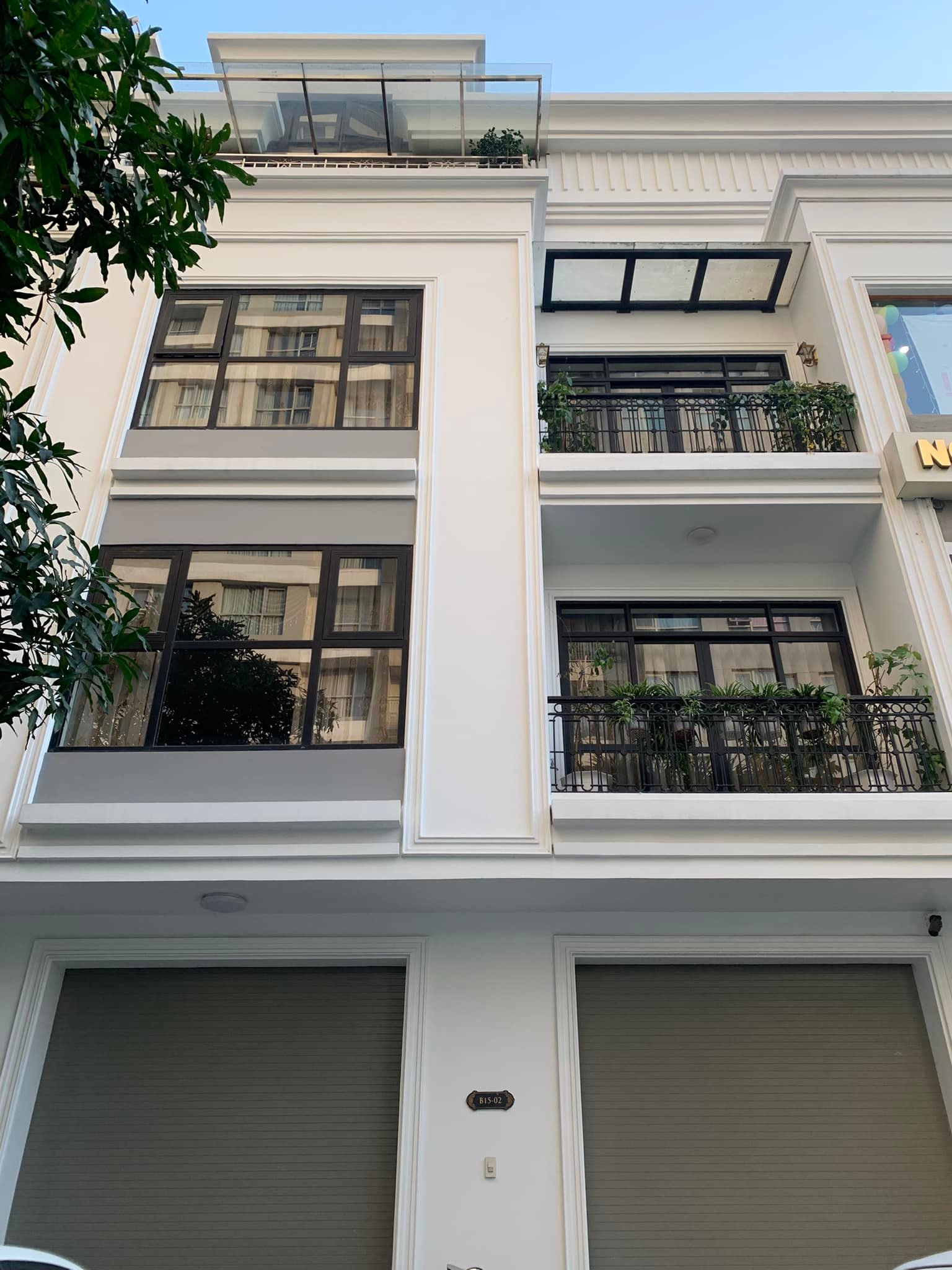 Bán liền kề Vinhomes Gardenia Hàm Nghi, 120m2, 5 tầng, thang máy, vị trí đẹp - Ảnh chính