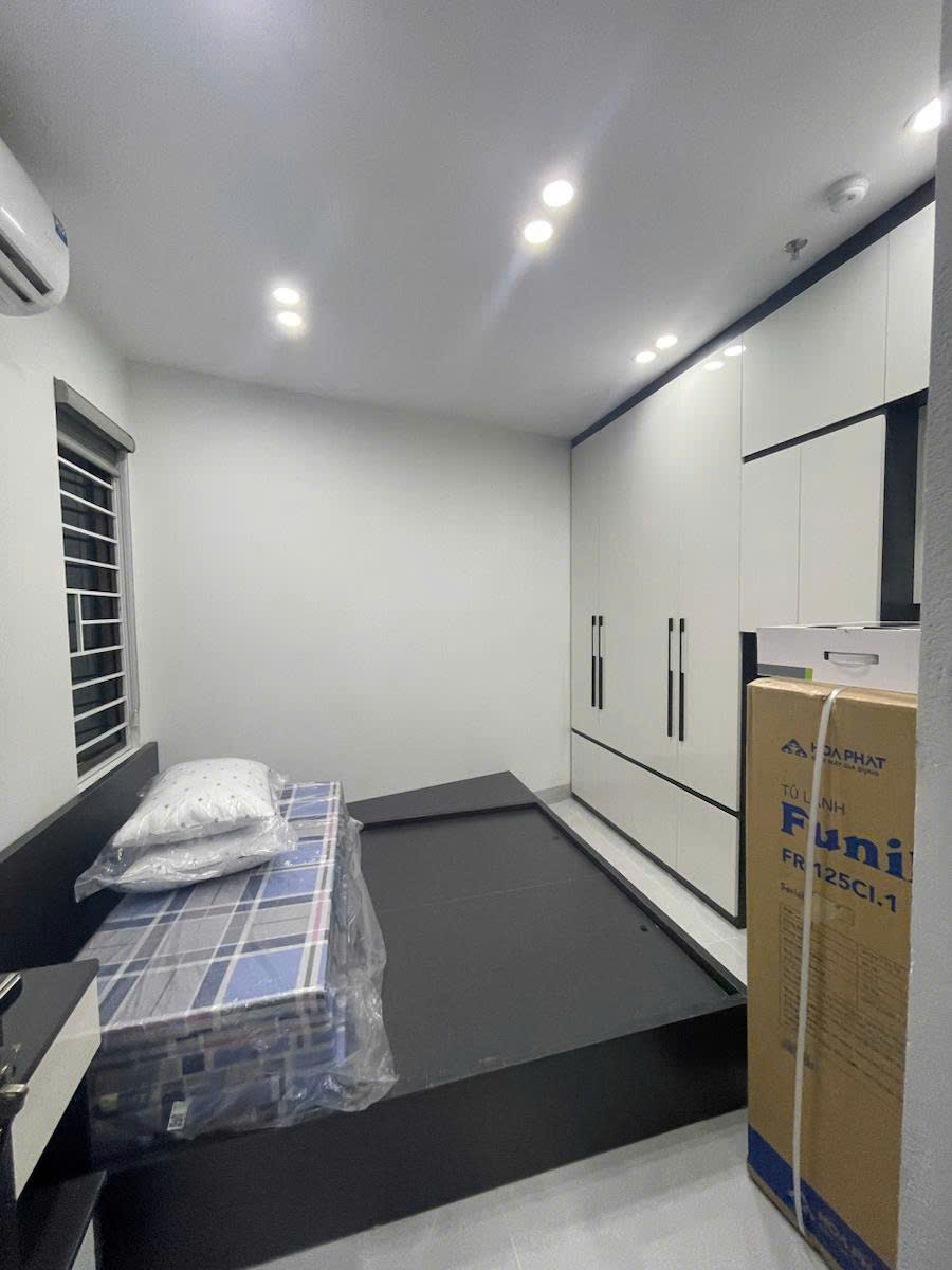 Bán tòa Chung cư mini phố Trịnh Công Sơn, Tây hồ, 70m2 - 7t - mt 6m - 3 bước ra mặt phố - 22 phòng - Ảnh 2