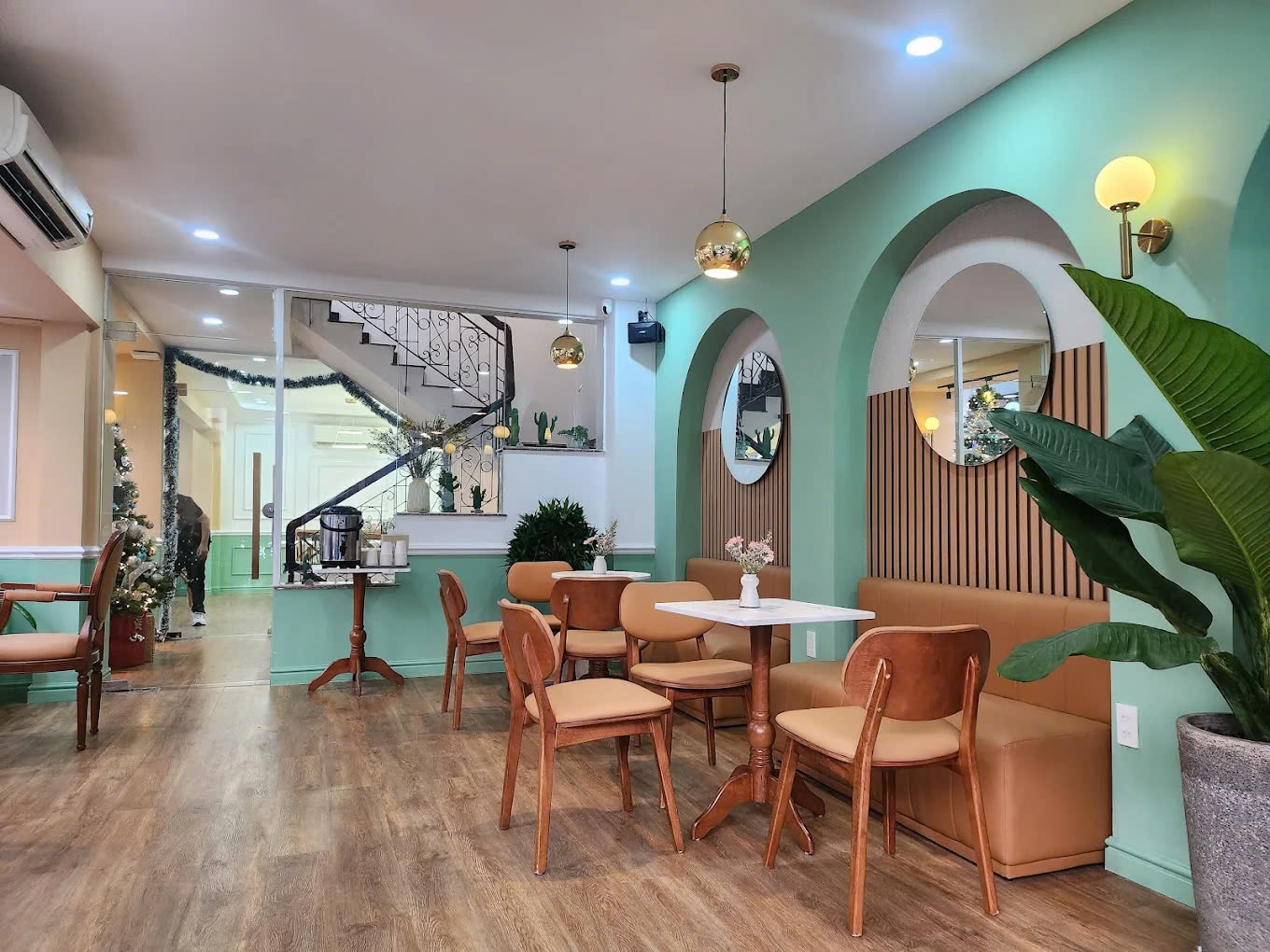 SANG QUÁN MẶT PHỐ HOA LAN, PHÚ NHUẬN - VỊ TRÍ VÀNG GÓC 2 MẶT TIỀN - Ảnh 2