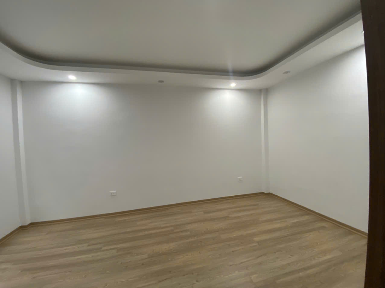 Giảm giá! Nhà xây 5 tầng 30m2, tại Vân Canh, cách 2 nhà ra đường ô tô tránh, giá 5.25 tỷ - Ảnh 2