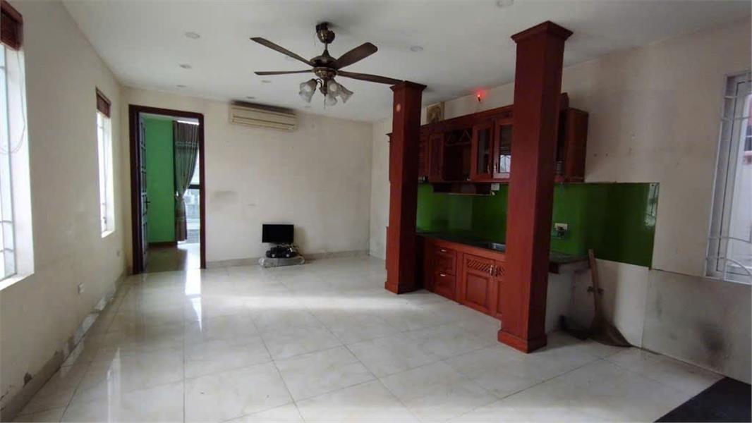 NHÀ ĐẸP - GIÁ TỐT - Vị Trí Đắc Địa Tại Đường Nguyễn Khang, Quận Cầu Giấy, Thành phố Hà Nội - Ảnh chính