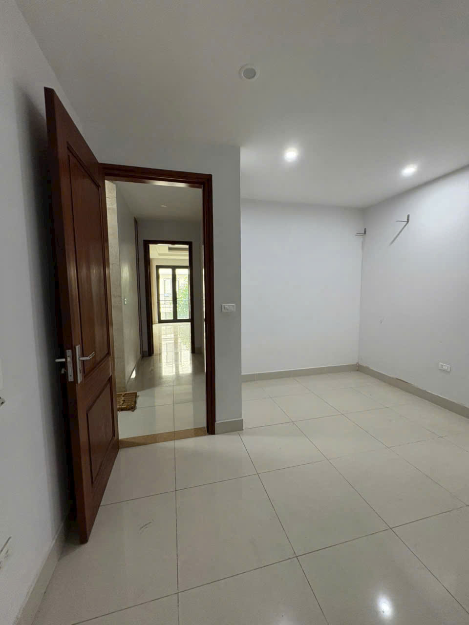 Cho thuê mặt bằng shophouse 87m2 x 4 tầng khu 31HA số 02 ngõ 104 Nguyễn Khiêm Ích - Trâu Quỳ - Ảnh 3