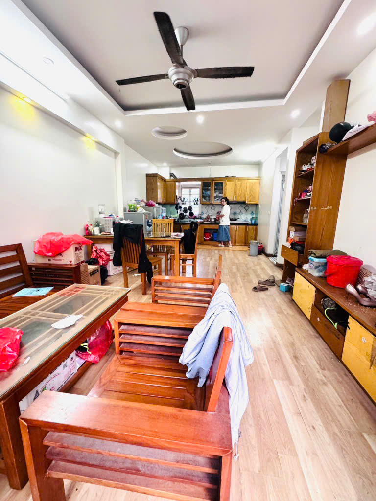 NHÀ NGUYỄN KHANG, 2 THOÁNG, GẦN PHỐ, Ô TÔ, FULL NỘI THẤT CHỈ 13.8 TỶ - Ảnh 2