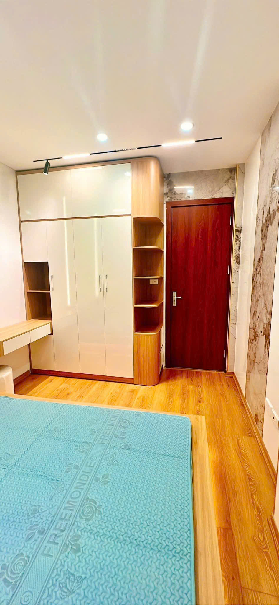 NHÀ ĐẸP TRẦN QUỐC VƯỢNG CẦU GIẤY- DT 31m2 5 tầng mt 3m Giá 7.85 tỷ - Ảnh chính