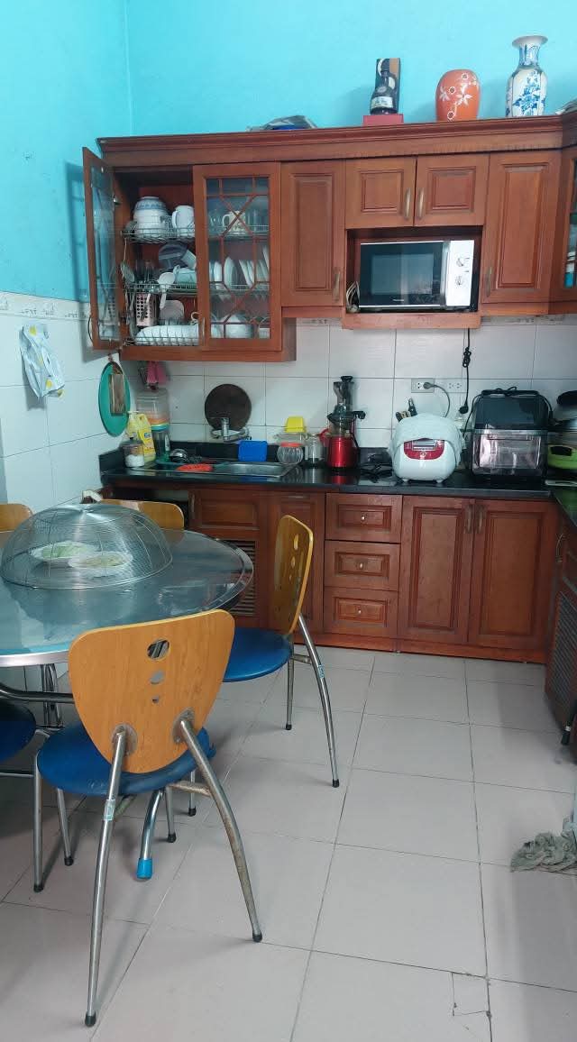 BÁN NHÀ ĐƯỜNG HOÀNG QUỐC VIỆT CẦU GIẤY - NGÕ Ô TÔ TRÁNH KINH DOANH. DT 107M2 GIÁ 40 TỶ - Ảnh 2