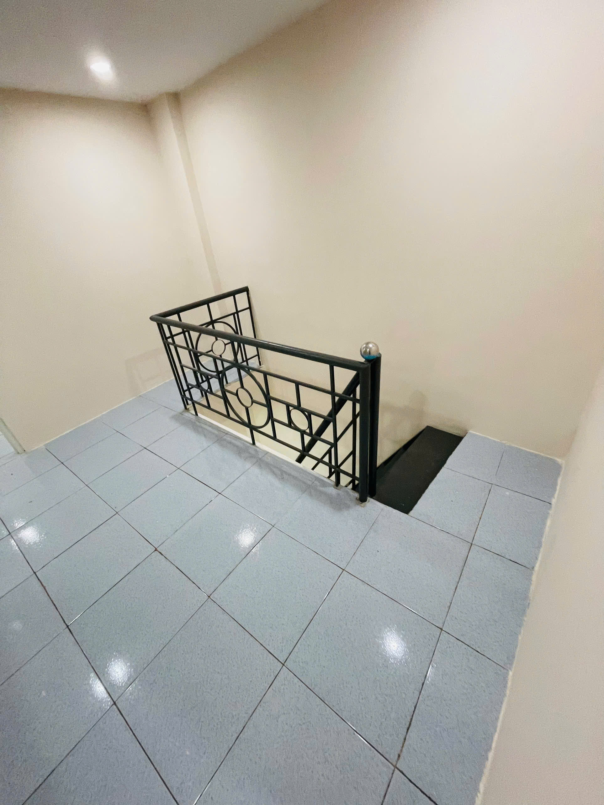 Bán nhà hẻm đường 14 Linh Chiểu gần chợThủ Đức, sổ riêng 48m2 - Ảnh 3