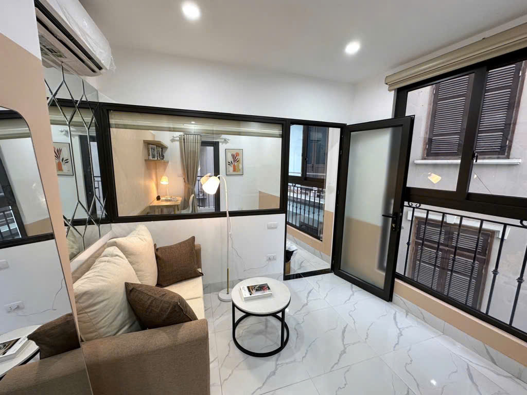 (Tin thật 100%) Bán CHDV lô góc 99m2 x 24CH tại ngõ 279 Đội Cấn - Cách phố 20m - Dòng tiền 2 tỷ/năm - Ảnh 1