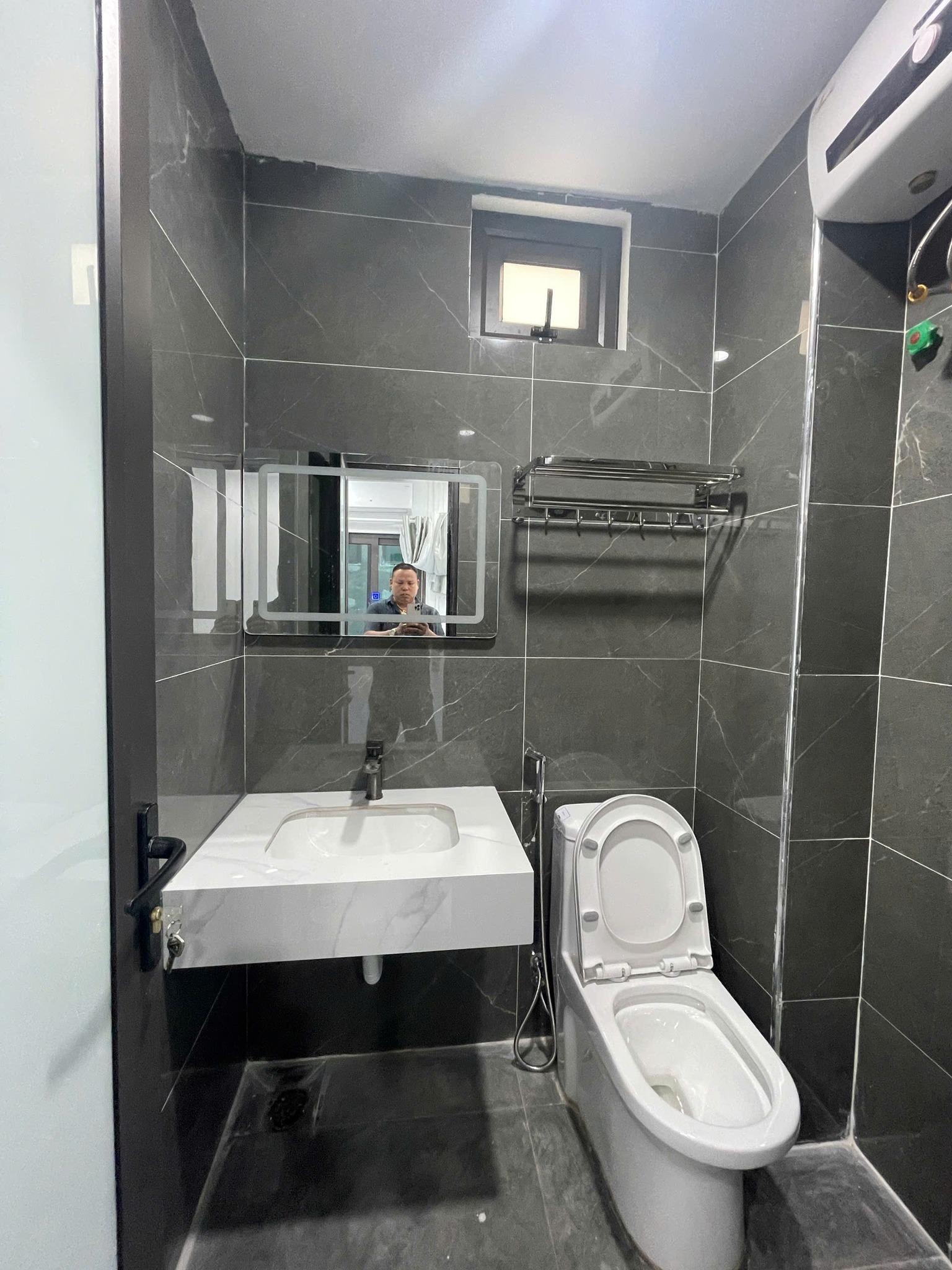 Bán toà nhà CCMN ở Quan Thổ 1 giá 21 tỷ, 80m2x6T, thang máy, KD lớn - Ảnh chính