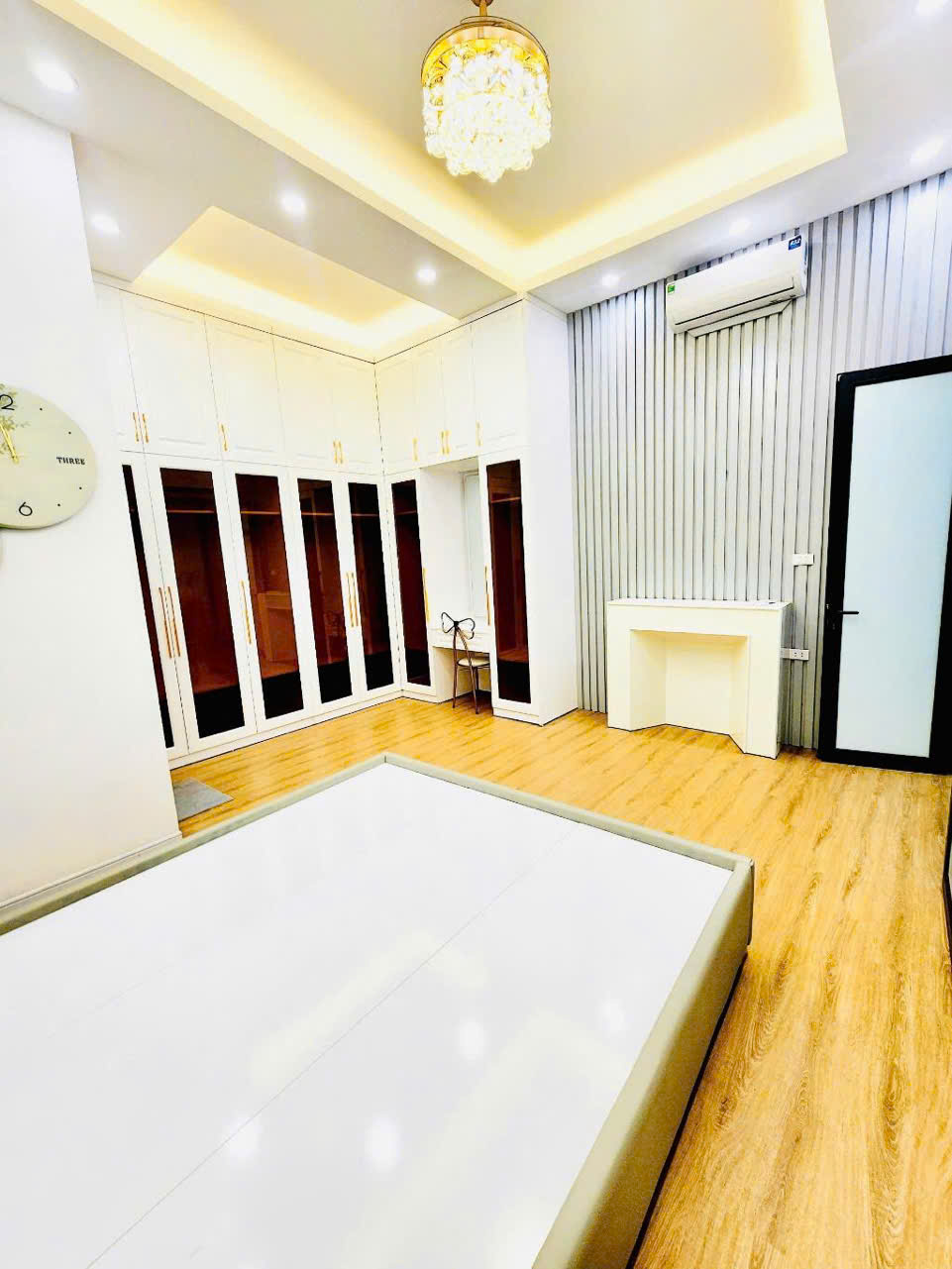 Siêu phẩm Đăng Tiến Đông, nhà đẹp ngất ngây, mang hơi thở cửa giới thượng lưu, vị trí đắc địa, nở - Ảnh 4