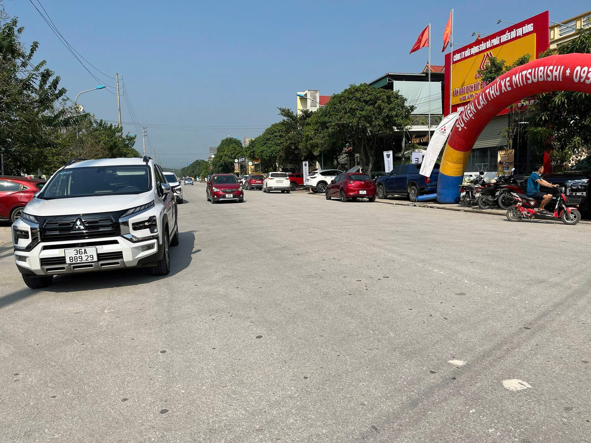 Cần tiền bán gấp lô đất 80m2 TĐC Hải Yến, cạnh TTTM VinCom thị xã Nghi Sơn, TH. Giá chỉ 2.4 Tỷ. - Ảnh chính