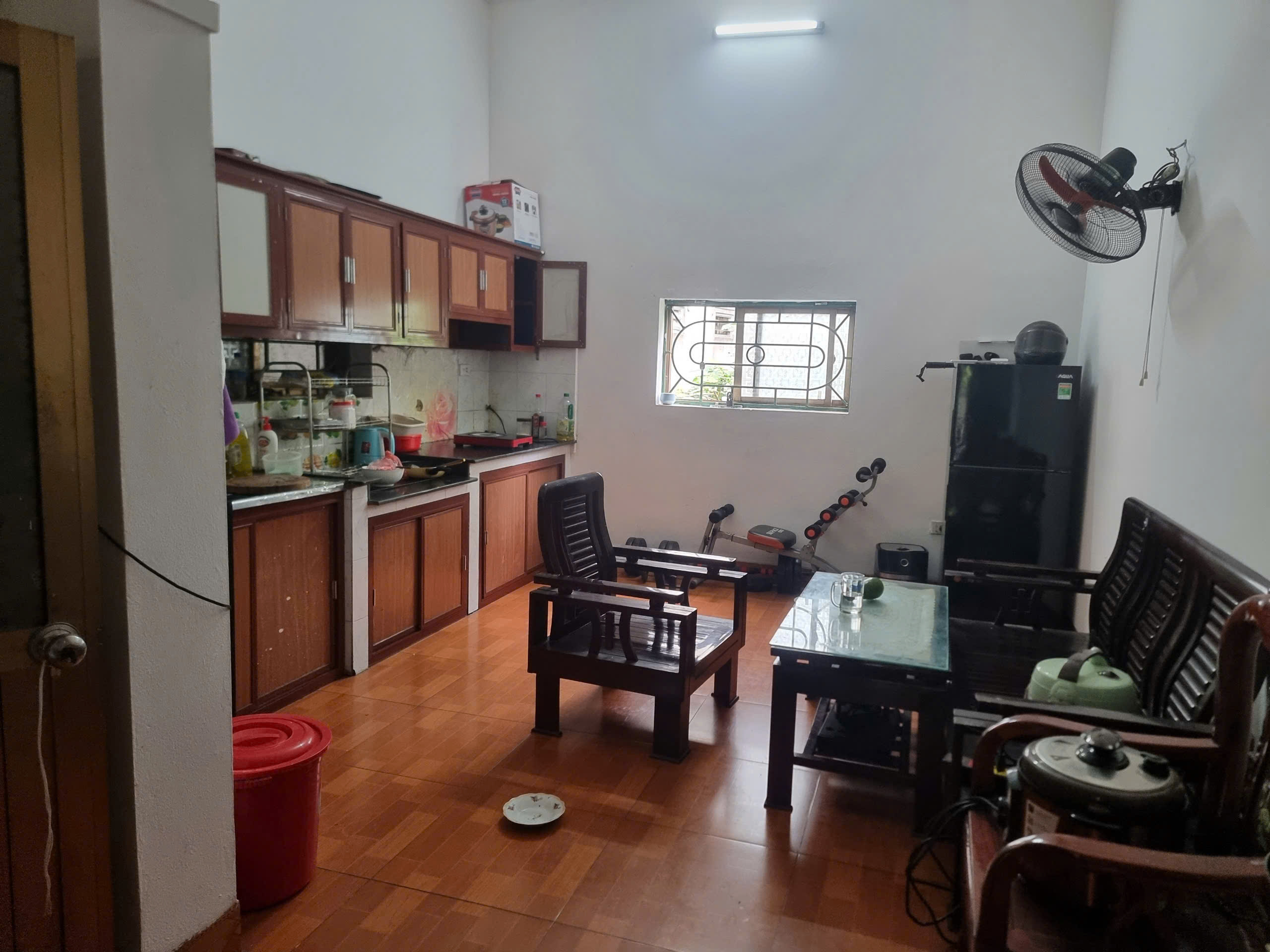 Cần Bán Nhanh Nhà Thạch Bàn Long Biên mặt tiền to như mặt phố, ô tô đỗ cửa, bạt ngàn tiện ích. - Ảnh 1