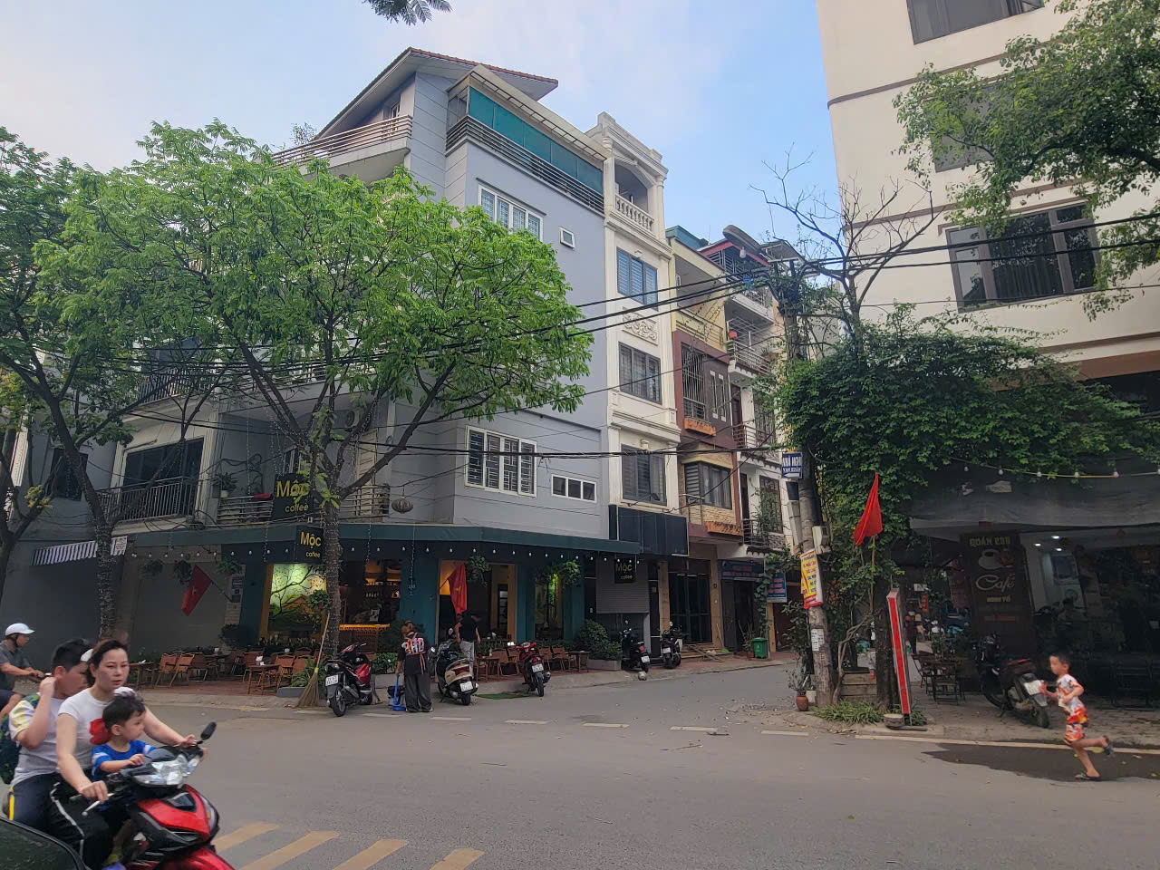 Bán nhà Chiến Thắng - Văn Quán, phân lô ô tô tránh - 5 tầng, 50m, 12,6 tỷ - Ở, kinh doanh - Ảnh chính