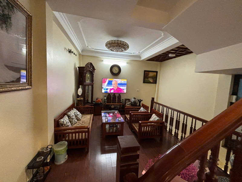 Bán nhà Chiến Thắng - Văn Quán, phân lô ô tô tránh - 5 tầng, 50m, 12,6 tỷ - Ở, kinh doanh - Ảnh 2
