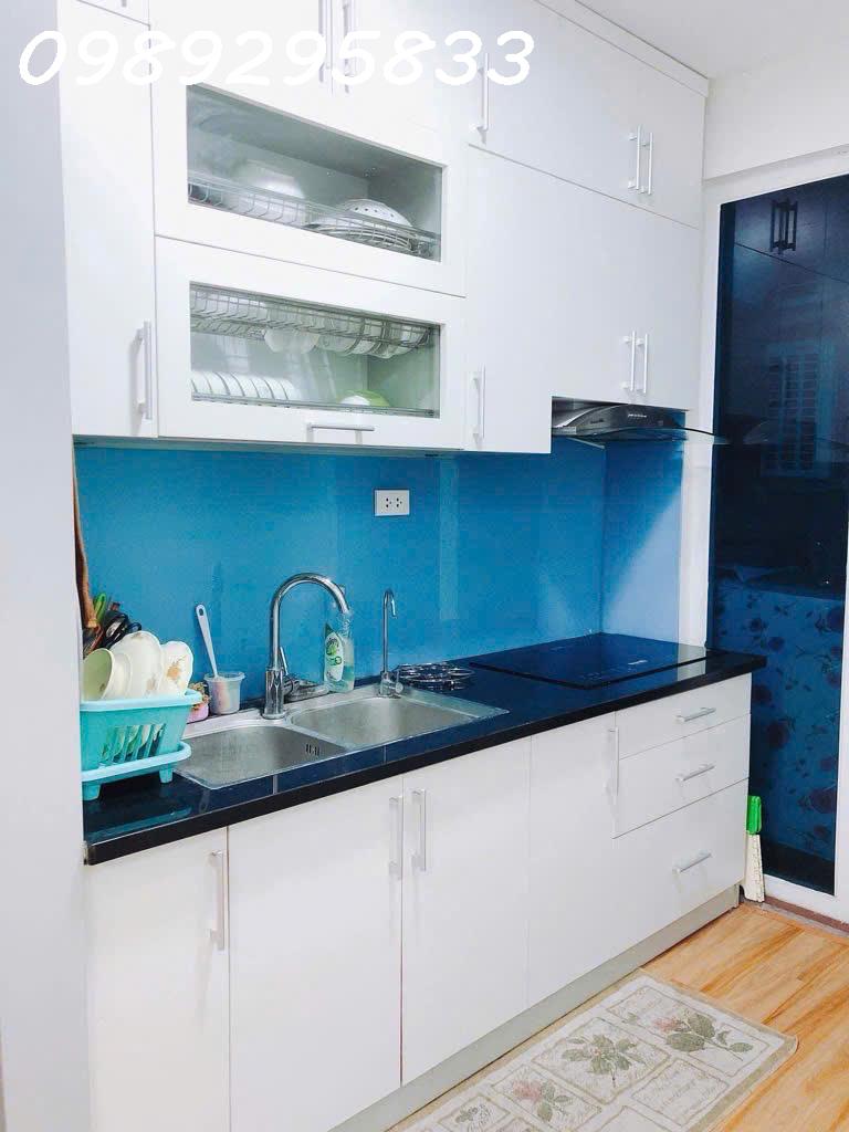 BÁN NHÀ PHÚC LỢI - LÔ GÓC - OTO VÀO NHÀ- DÒNG TIEN 20TR/THÁNG GIÁ CHỈ 10 TỶ - Ảnh 3