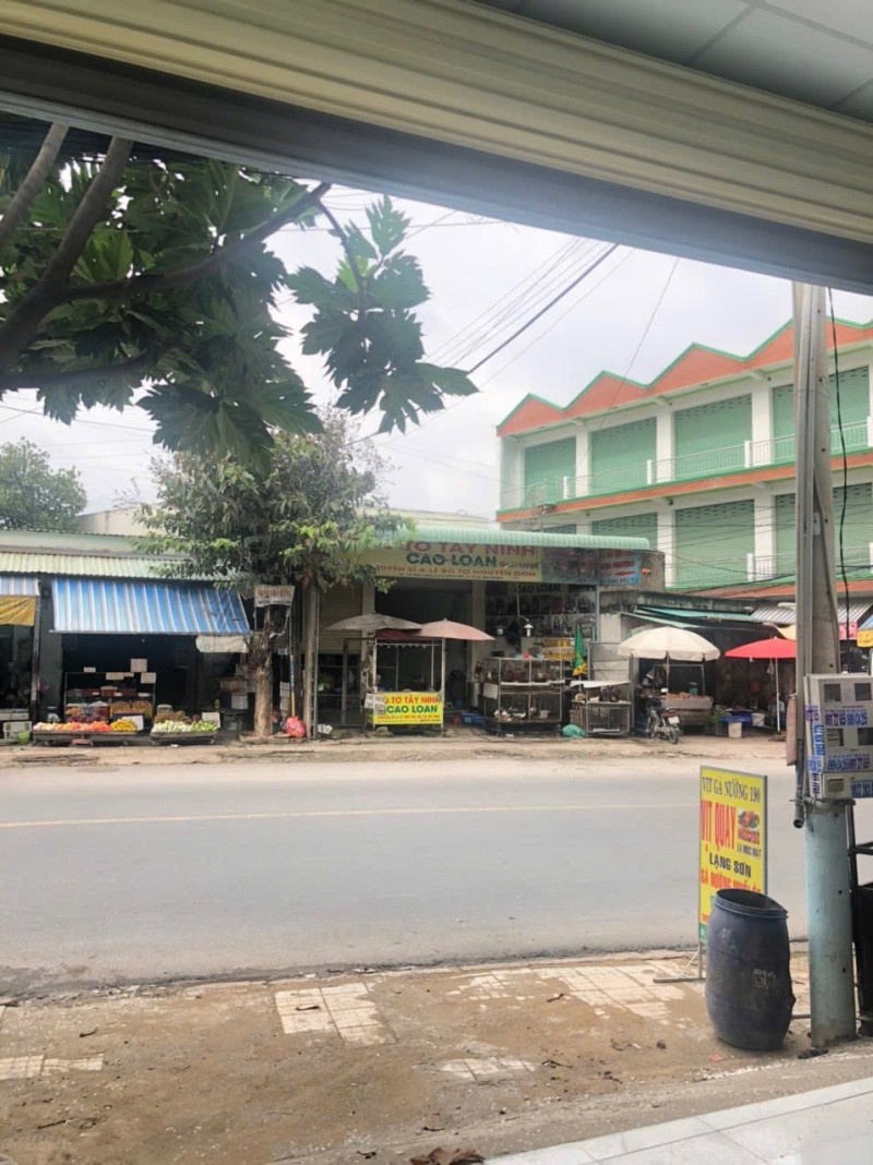 Bán nhà 173m2 MẶT TIỀN Trần Hưng Đạo,khu vực Kinh doanh víp si líp - Ảnh 3