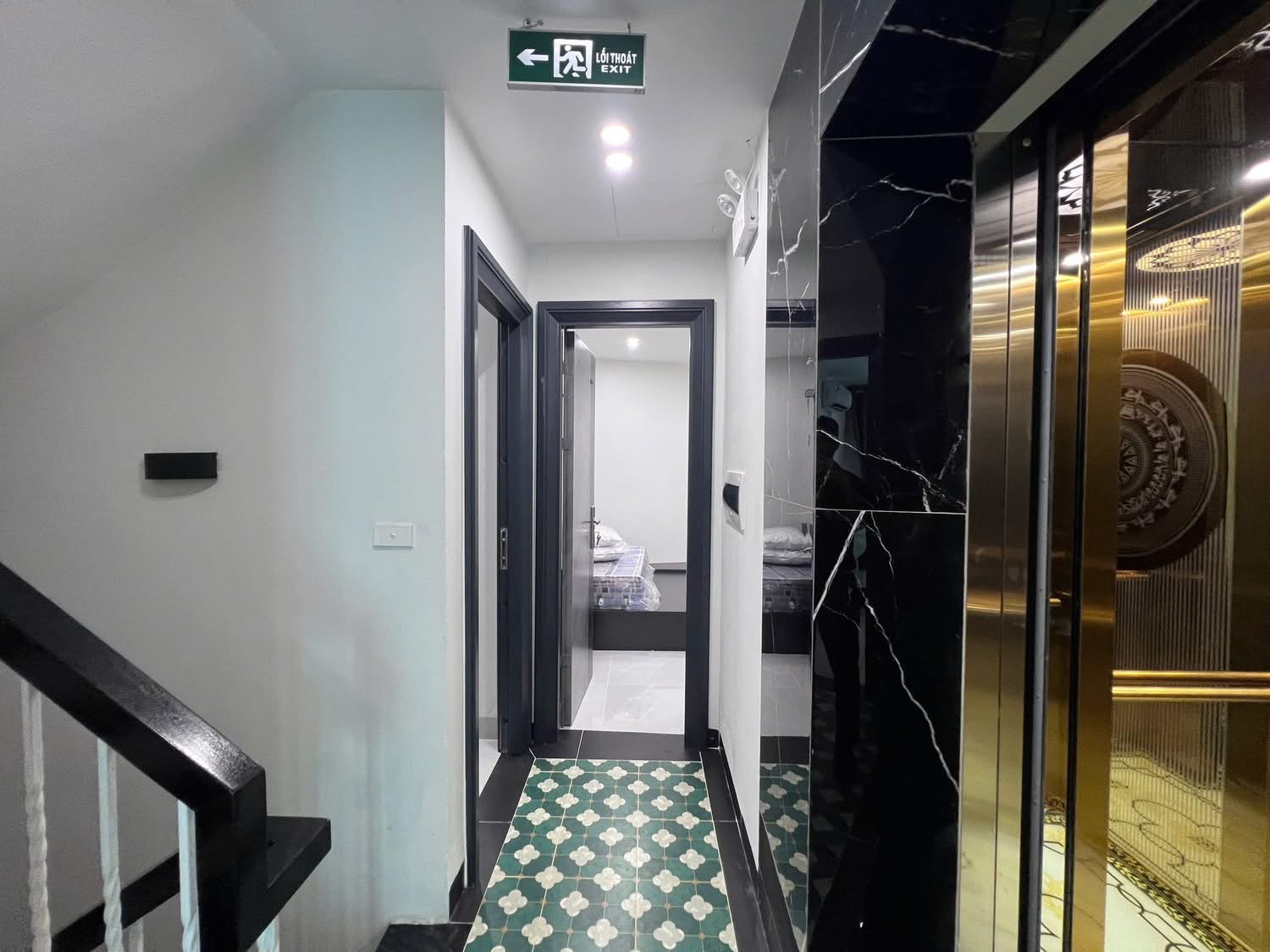 TÒA CĂN HỘ DỊCH VỤ, NGÕ 603,LẠC LONG QUÂN, TÂY HỒ:70M X7T, MT6M, GIÁ 18,5 TỶ. - Ảnh 1