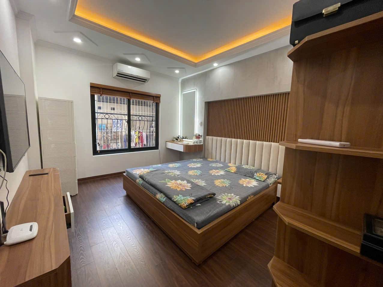 Bán nhà 50m 6T Lâm Du Bồ Đề, Long Biên , oto ,KD, giá 8,9ty. - Ảnh chính