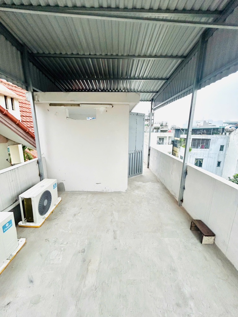 HƠN 5 TỶ-NHÀ ĐẸP NGÕ 1 BÙI XƯƠNG TRẠCH 33M-4 TẦNG-4 NGỦ-Ở LUÔN - Ảnh 1