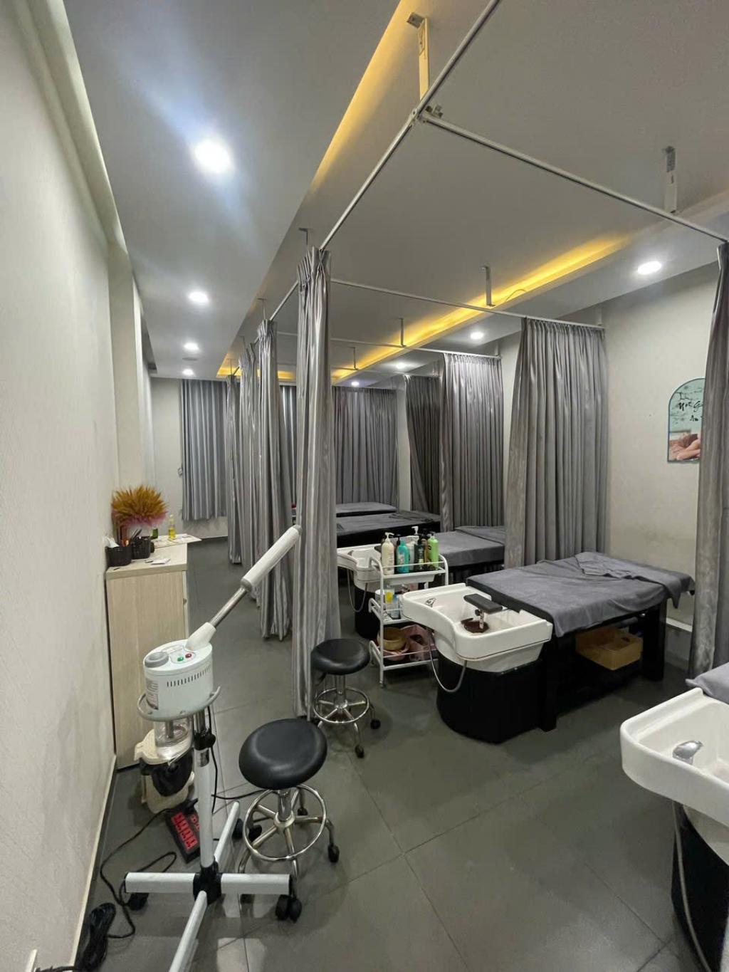Nhà đẹp mặt tiền Tạ Quang Bửu 4x18, 4 tầng mới, Giá chỉ 9 tỷ 9 - Ảnh 2