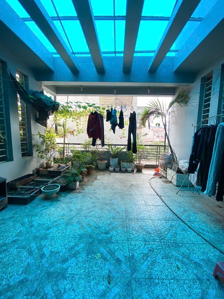 Nhà dân Xuân Đỉnh xây kiên cố, diện tích rộng, sổ đỏ nở hậu - Ảnh 6