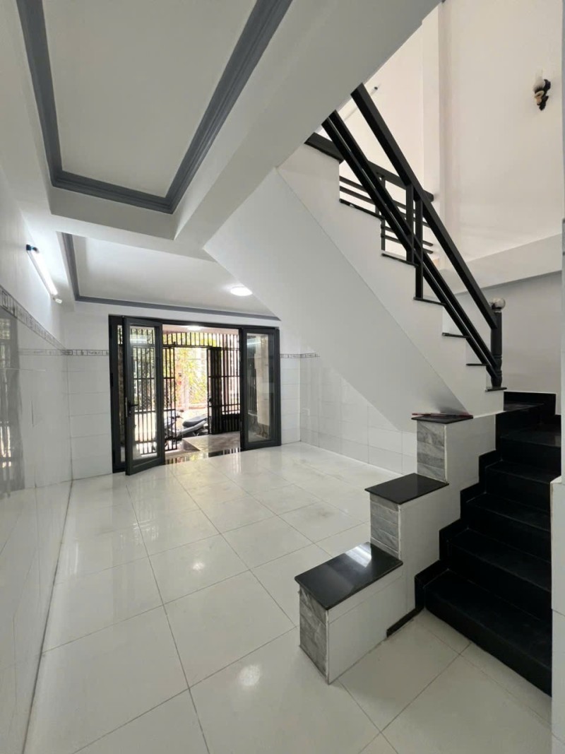 Bán nhà 56m2, 2PN, 2WC, Hiệp Bình Chánh, Thủ Đức, 4.75  tỷ - Ảnh 1