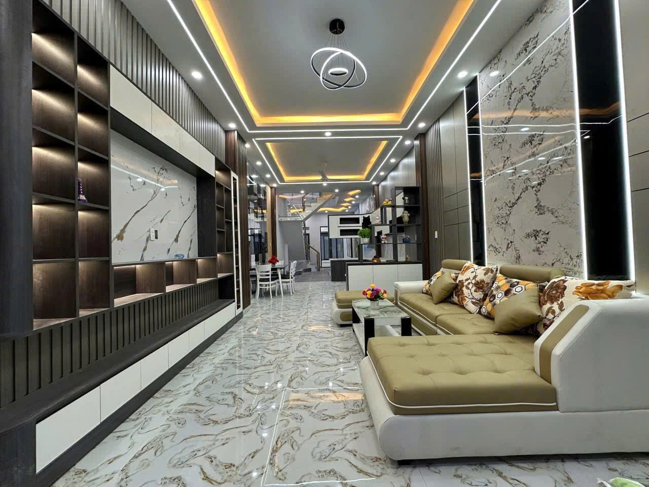 🏡 BÁN NHÀ 1 TRỆT 1 LẦU - KHU PHỐ KIM ĐỊNH, THỊ TRẤN CẦN GIUỘC, LONG AN CHỈ 2 TỶ 3🏡 - Ảnh chính