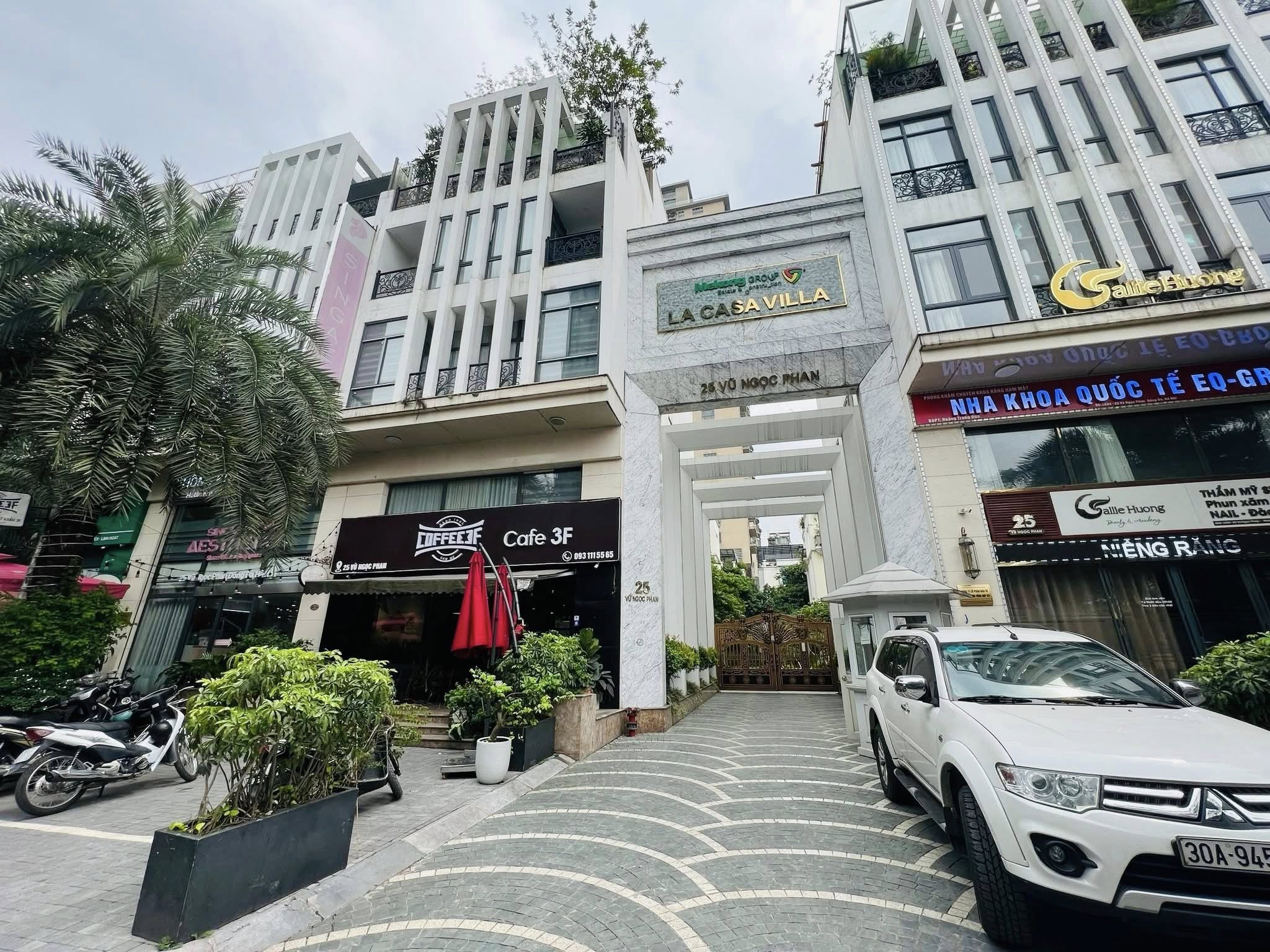 BIỆT THỰ ĐẲNG CẤP-25 Vũ Ngọc Phan (La Casa Villa) 158m/5T Thang máy, MT 9.6m 67 Tỷ - Ảnh chính