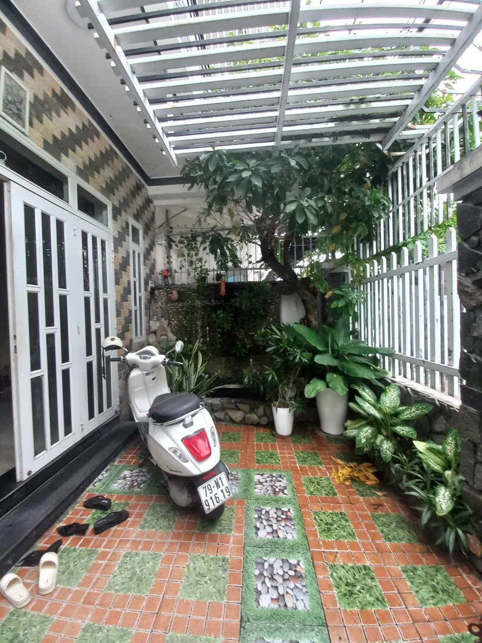 Cần bán nhà 3 tầng mặt tiền kinh doanh đường Lang Liêu  - Phường Vĩnh Phước -  Tp Nha Trang - Ảnh chính