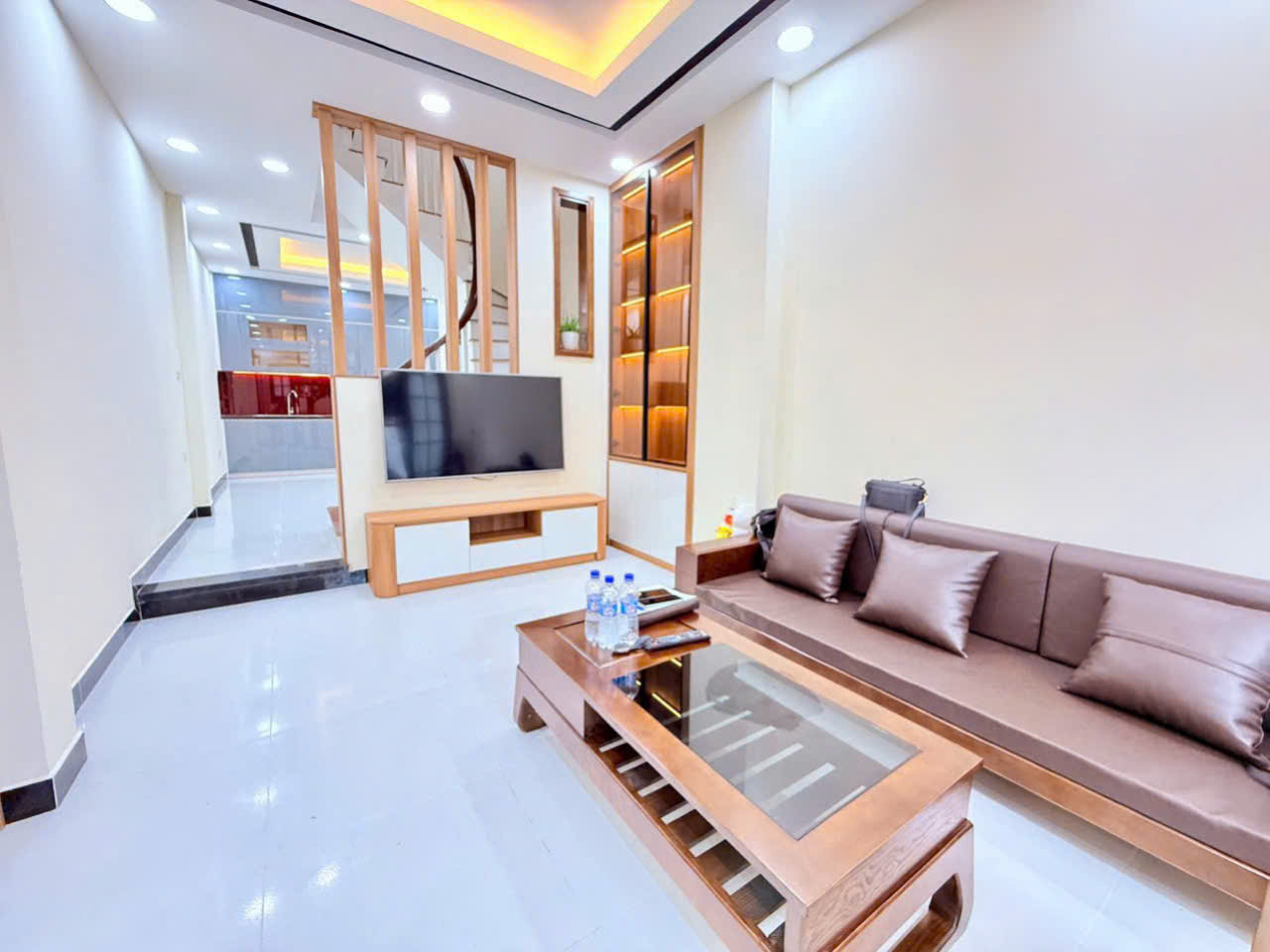 Cực hiếm, Trịnh Văn Bô 51m2-5PN, Lô góc, NT đẹp gần phố, giá 6.95tỷ - Ảnh 1