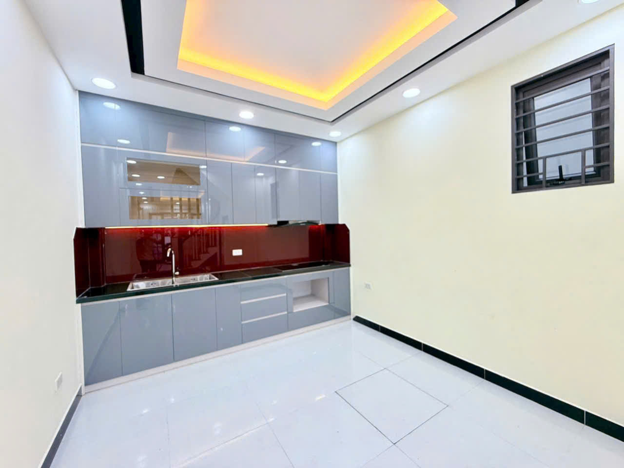 Cực hiếm, Trịnh Văn Bô 51m2-5PN, Lô góc, NT đẹp gần phố, giá 6.95tỷ - Ảnh 3