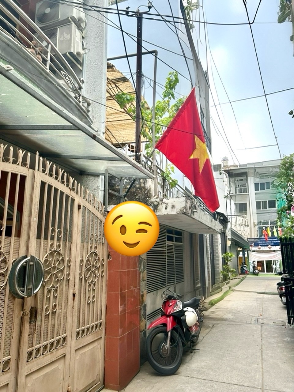 SIÊU VÍP NHÀ CHỈ CÓ 7,8 TỶ MÀ XE HƠI VO NHÀ LUÔN - GẦN TRƯỜNG KHÁNH HỘI, GẦN CHỢ,KẾ BÊN QUẬN 7 KHU - Ảnh 3