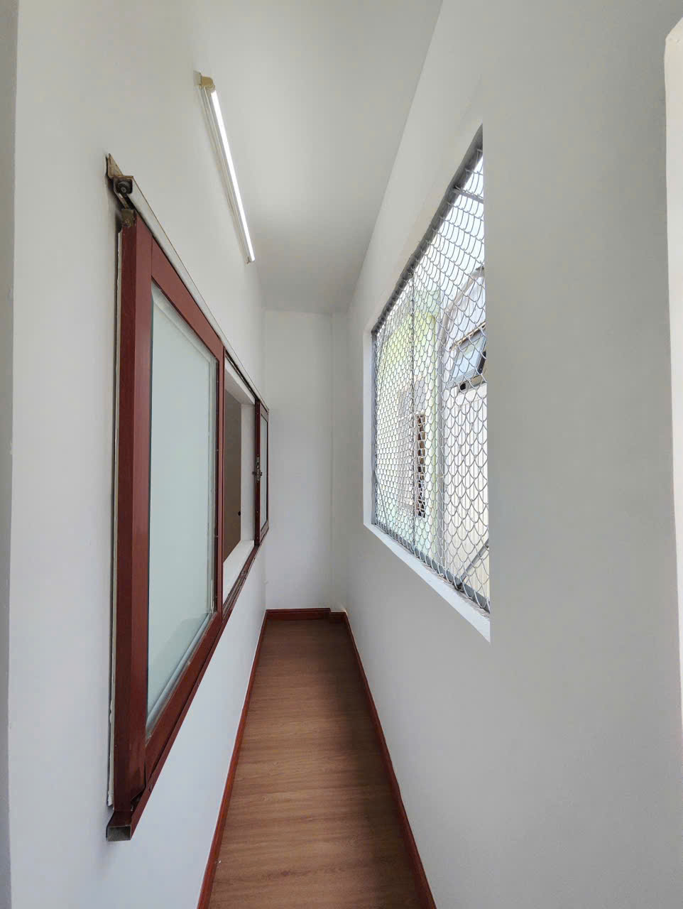 BÁN NHÀ 2 TẦNG MT ĐƯỜNG ĐẶNG ĐÌNH VÂN - SÁT BIỂN - Ảnh 2