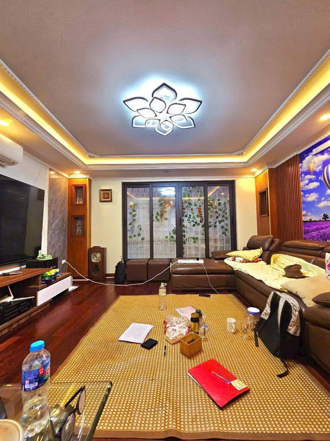 chỉ 15.9 tỷ có ngay nhà đẹp Võ Thị Sáu trung tâm Hai Bà Trưng,6 tầng thang máy ở luôn - Ảnh 1