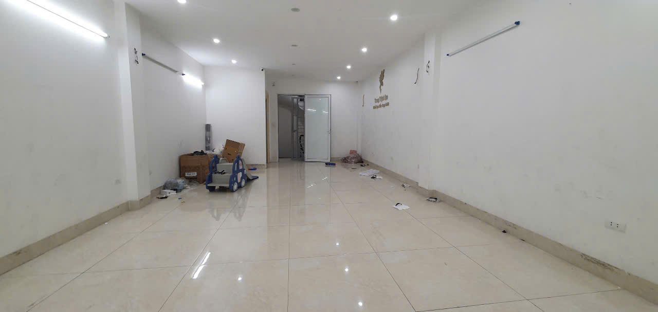 SIÊU PHẨM NGỌC THỤY – TÒA NHÀ VIP VIEW HỒ – FULL NỘI THẤT LUXURY - 26.5 TỶ - Ảnh 4