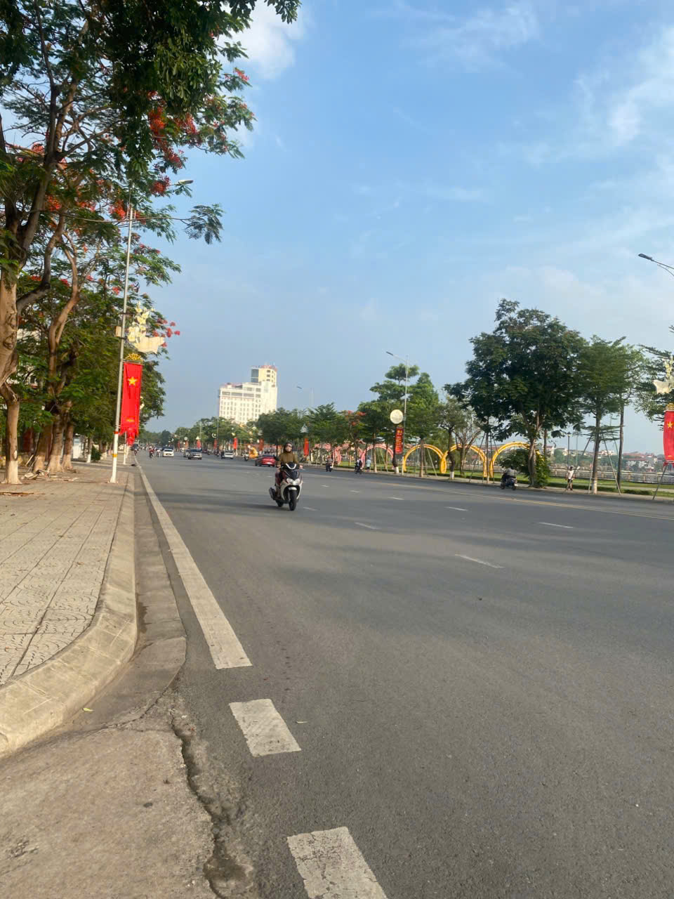 CHÍNH CHỦ CẦN BÁN LÔ ĐẤT TẠI TRƯNG VƯƠNG - VIỆT TRÌ - Ảnh 1
