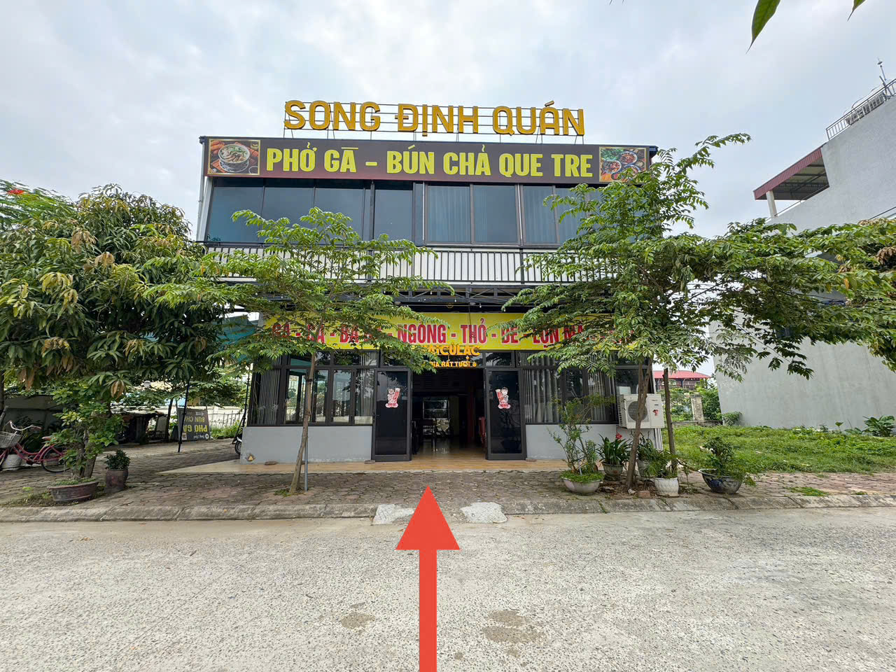 Bán đất đấu giá tổ 2, TT Chi Đông, Mê Linh. Tặng nhà 2 tầng, đang kinh doanh quán ăn - Ảnh chính