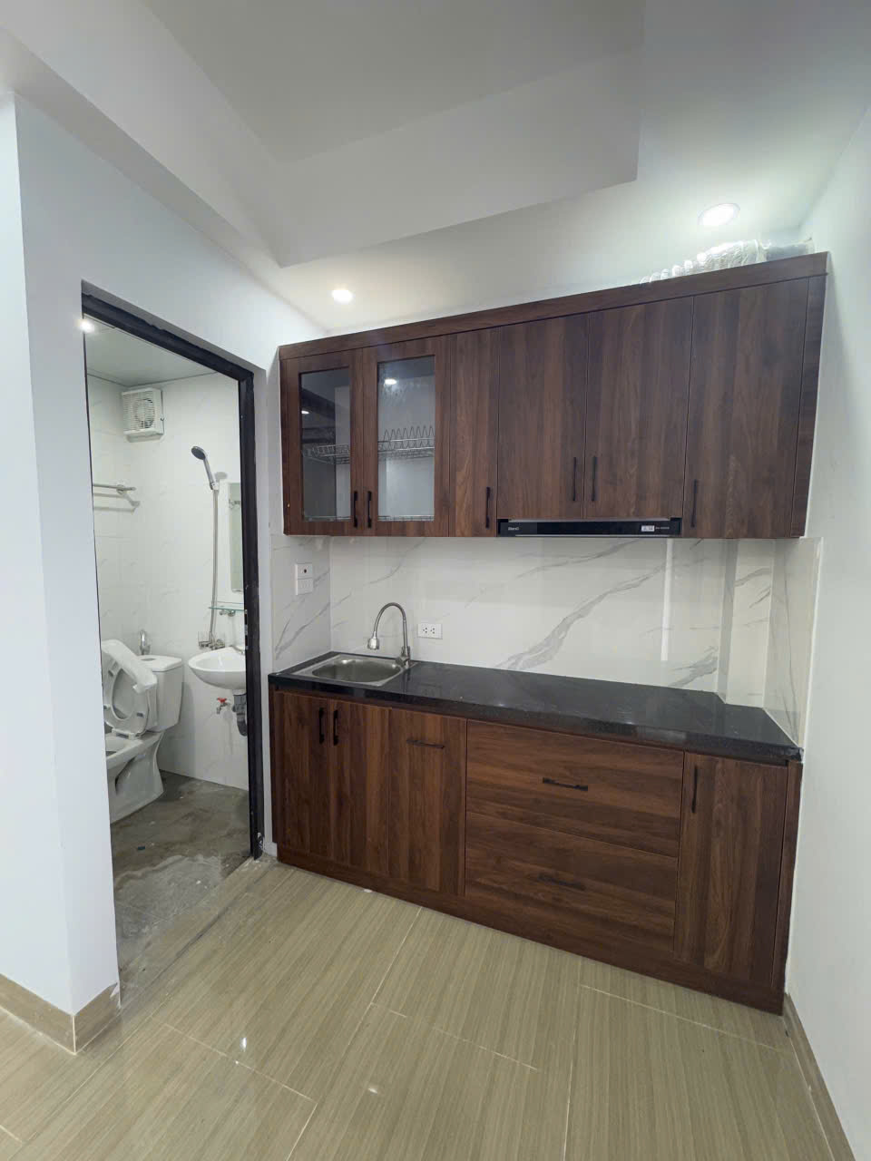 Cho thuê CCMN 30m2 tại quận Đống Đa - Ảnh 4
