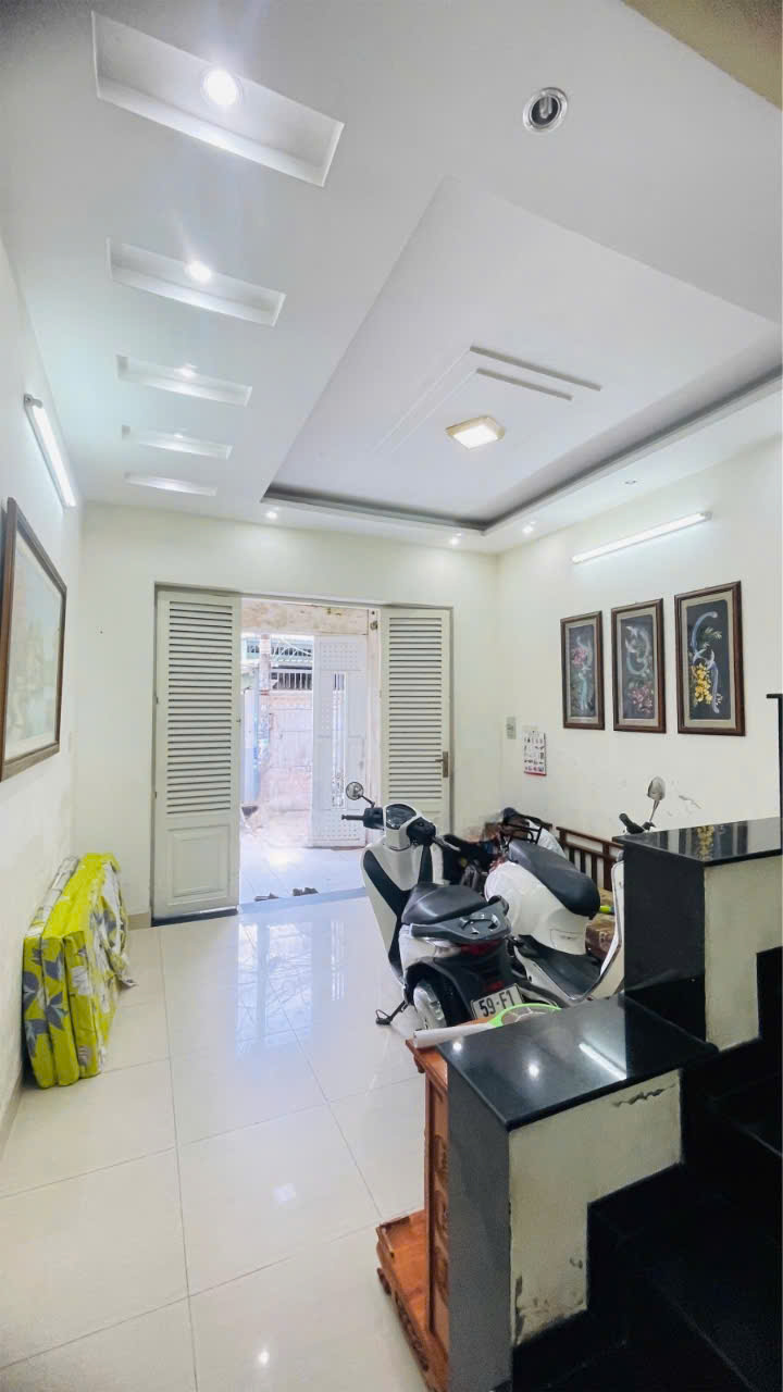 Bán Nhà  Dương Văn Dương Tân Quý Tân Phú hẻm 5m 52m2, 3Tầng Nhỉnh 5 tỷ - Ảnh 3