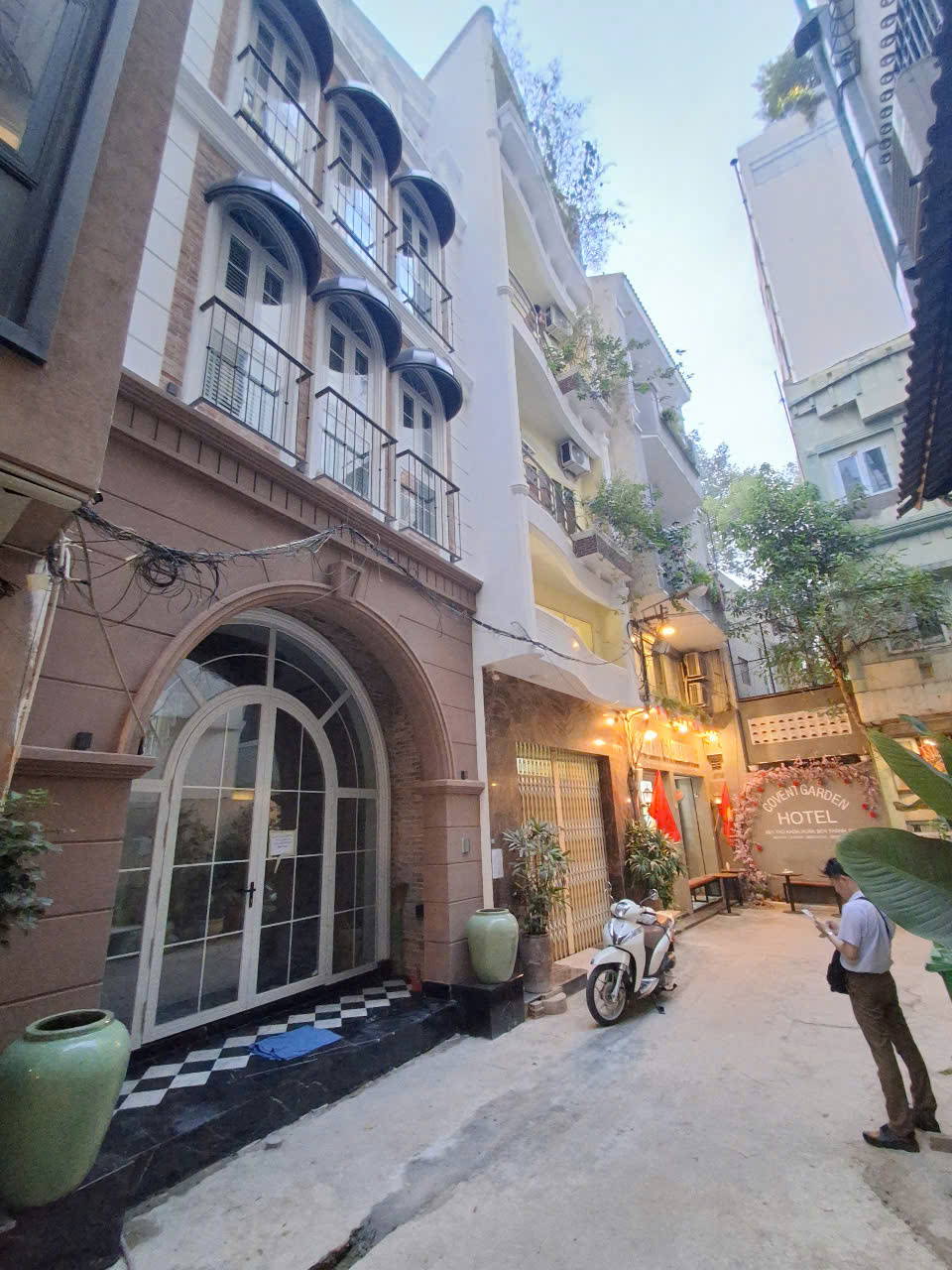 BÁN GẤP Thủ Khoa Huân 46.5 tỷ Quận 1 Hồ Chí Minh =Diện tích 98.18m2 ( 4.55 x 21 m ), 4 tầng mới - Ảnh 4