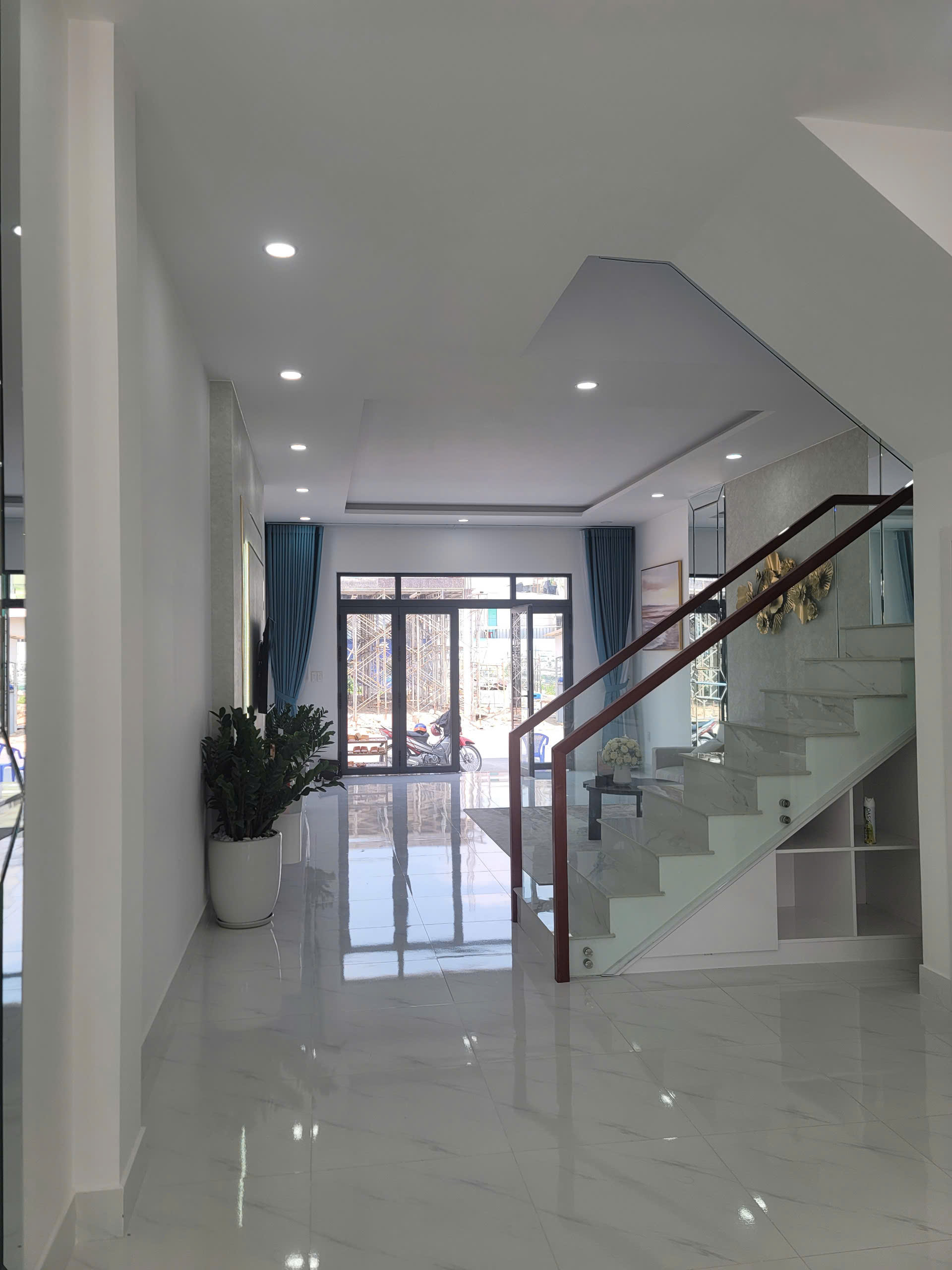CHỈ 700 TRIỆU – SỞ HỮU NHÀ 2 TẦNG ĐẸP NHƯ MƠ GIÁ RẺ - Ảnh 2
