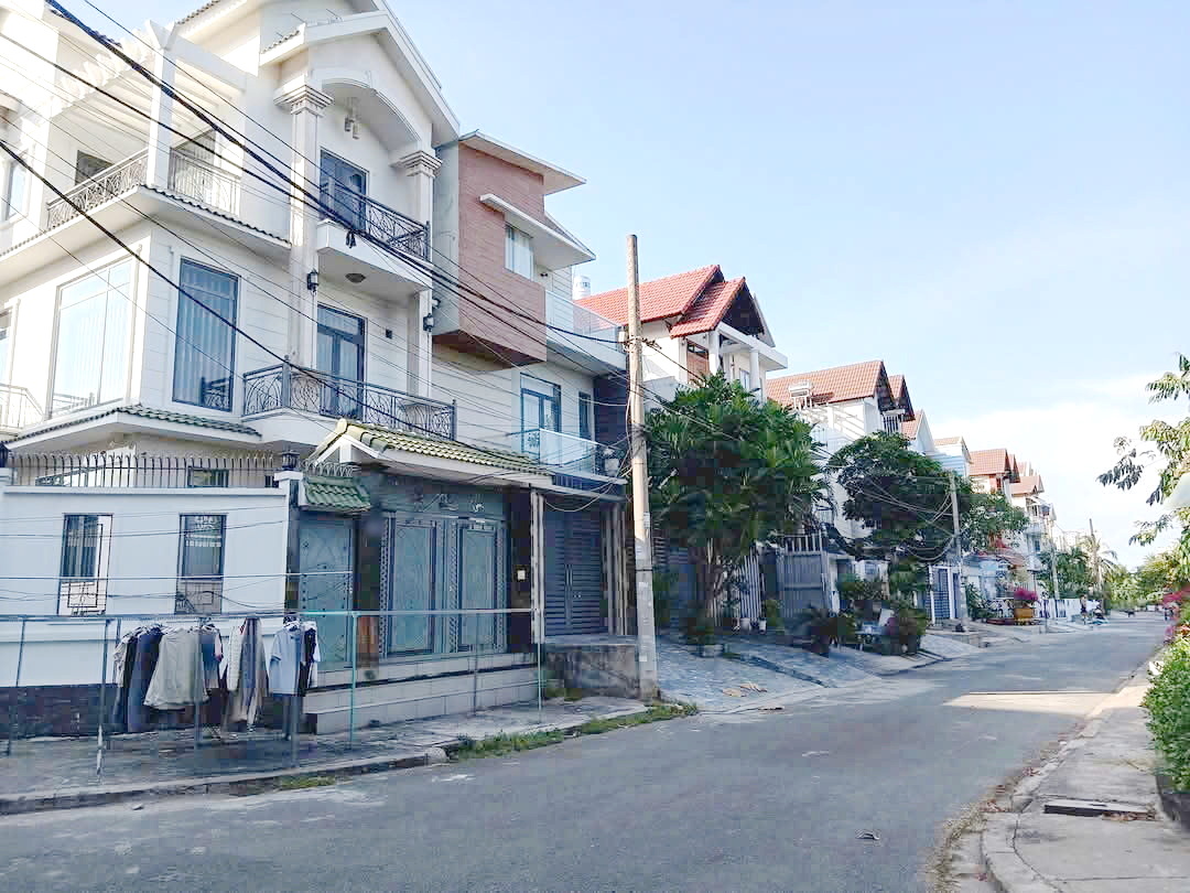 Bán nhà biệt thự Góc 2MT KDC Bình Hưng B/C, ngay bến xe Q8 - Ảnh chính