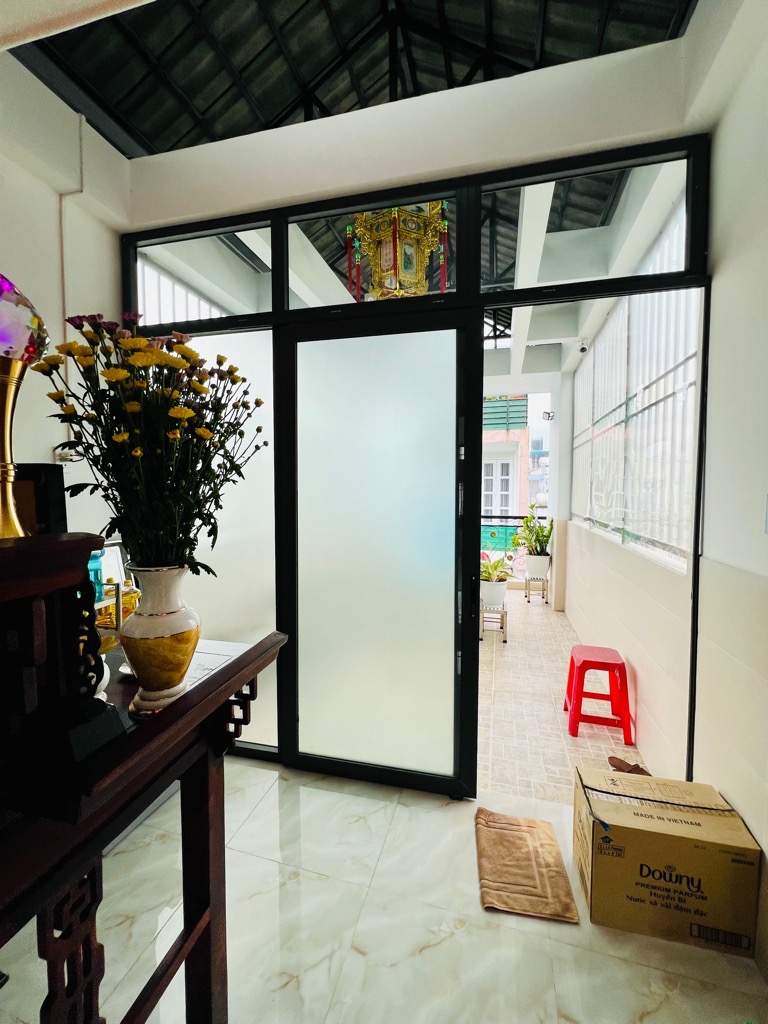 BÁN NHÀ XINH 5 TẦNG, HẺM XE HƠI 4m, DƯỚI CHÂN CẦU NGUYỄN VĂN CỪ QUẬN 1 - 3.3x16m, GIÁ 8.8 TỶ - Ảnh 2
