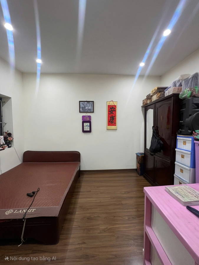 Bán nhà phố Chùa Bộc 28m2, 4 tầng, mặt tiền 5.4m lô góc 2 thoáng hiếm Đống Đa - Ảnh 2