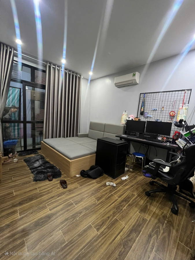 Bán nhà phố Chùa Bộc 28m2, 4 tầng, mặt tiền 5.4m lô góc 2 thoáng hiếm Đống Đa - Ảnh 1