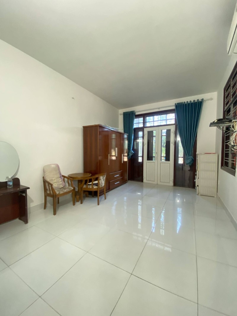 ♥ Mặt Tiền Nguyễn Hữu Thọ gần Sân bay, 100m2, 3 tầng sạch đẹp, 12 tỷ - Ảnh 1
