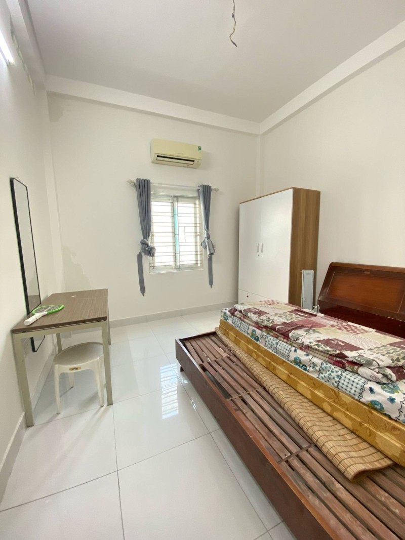 ♥ Mặt Tiền Nguyễn Hữu Thọ gần Sân bay, 100m2, 3 tầng sạch đẹp, 12 tỷ - Ảnh 2
