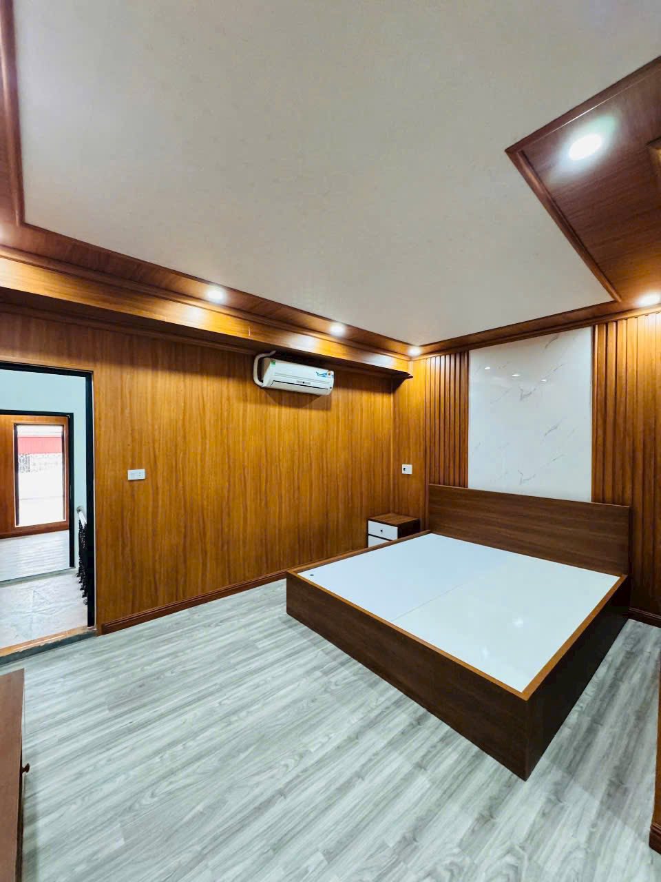 Bán nhà 3 tầng ngõ phố Tuệ Tĩnh, phường Bình Hàn, TP HD, 62.6m2, mt 4.7m, 3 ngủ, 4vs - Ảnh 6