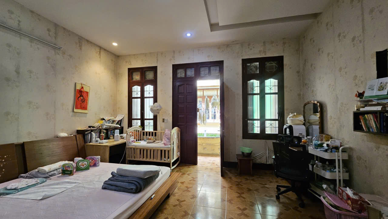 Quan Nhân 61m, 5 tầng, mt 5.5 m giá 22 tỷ Cầu Giấy -PHÂN LÔ Ô TÔ VIP - 5 TẦNG - GARA - Ô CHỜ THANG - Ảnh 3