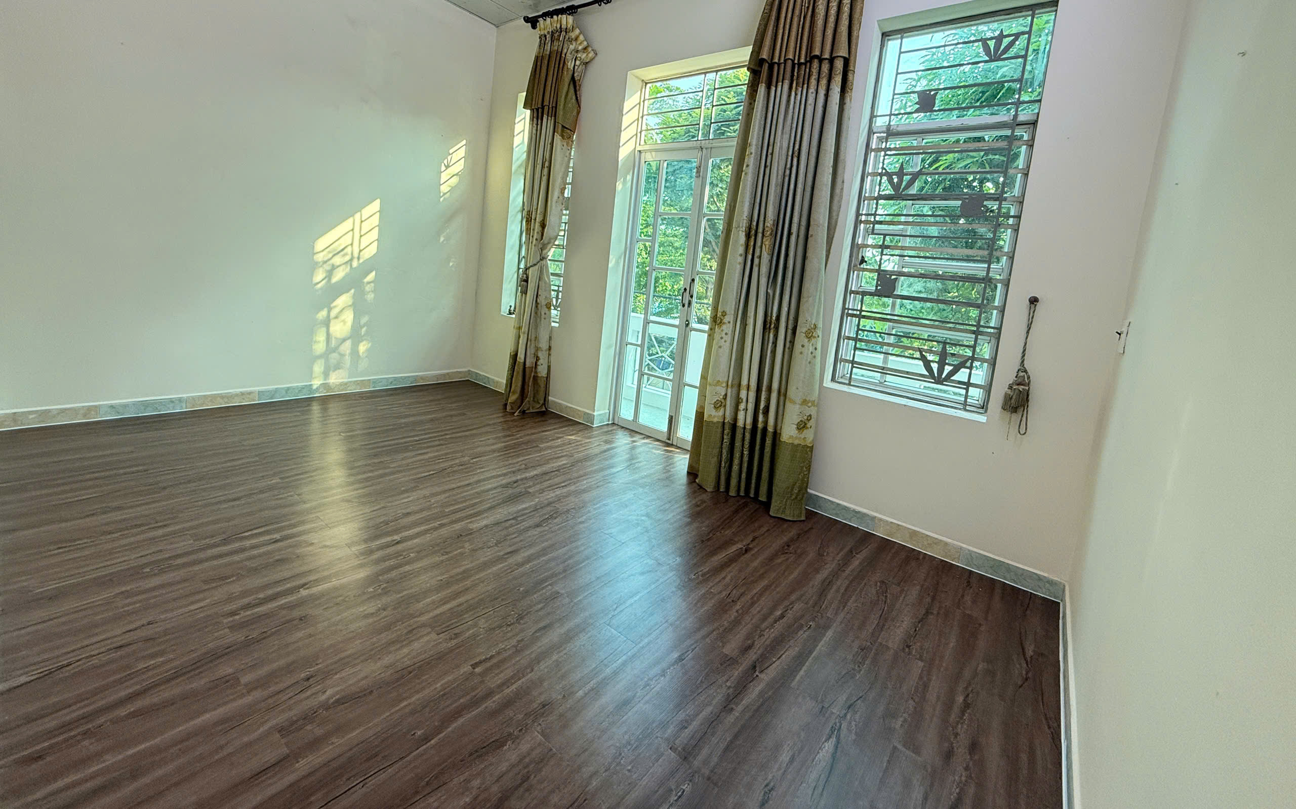 Bán nhà mặt tiền Phú Lộc 15, Quận Liên Chiểu, DT 75m2 nhà 2 tầng giá 4.35 tỷ - Ảnh chính